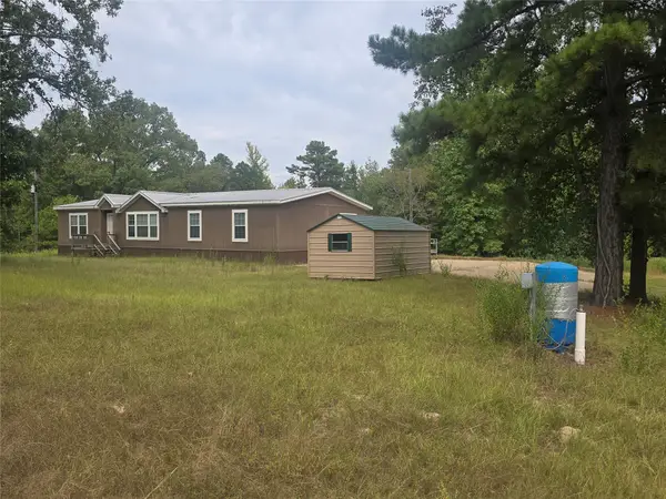 6174 An County Road 103, Elkhart, TX 75839