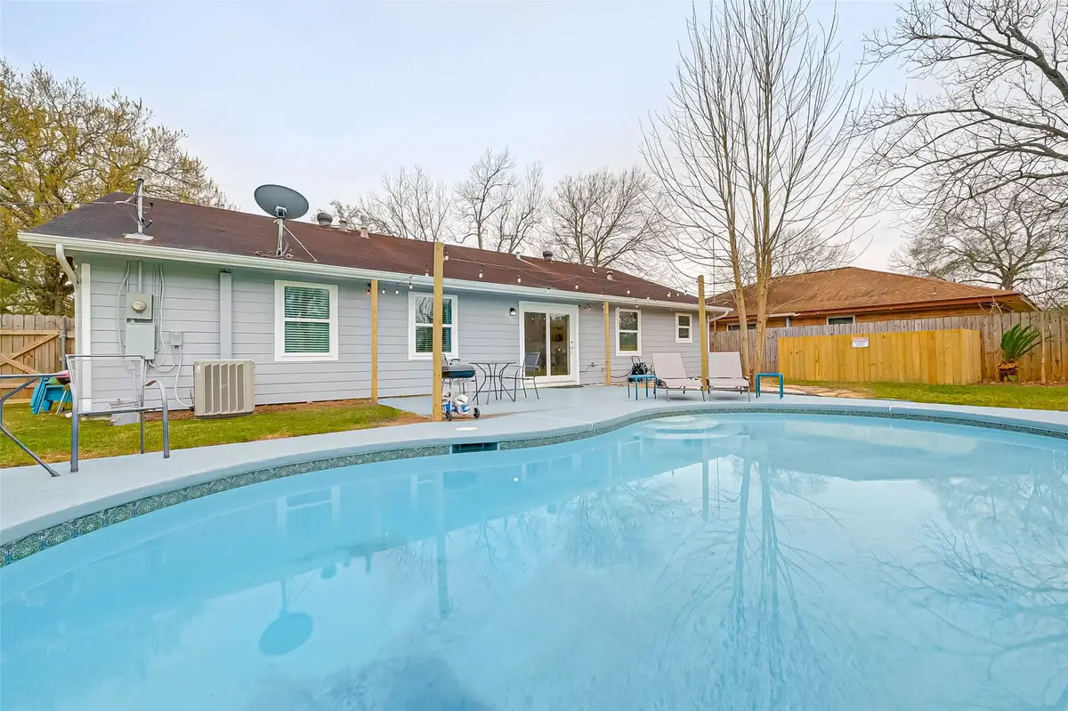 5330 Hialeah Drive, Houston, TX 77092 - Image #1