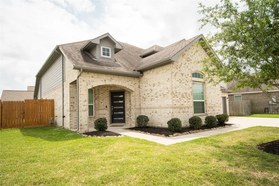 318 Cabernet Drive, Alvin, TX 77511 - #3