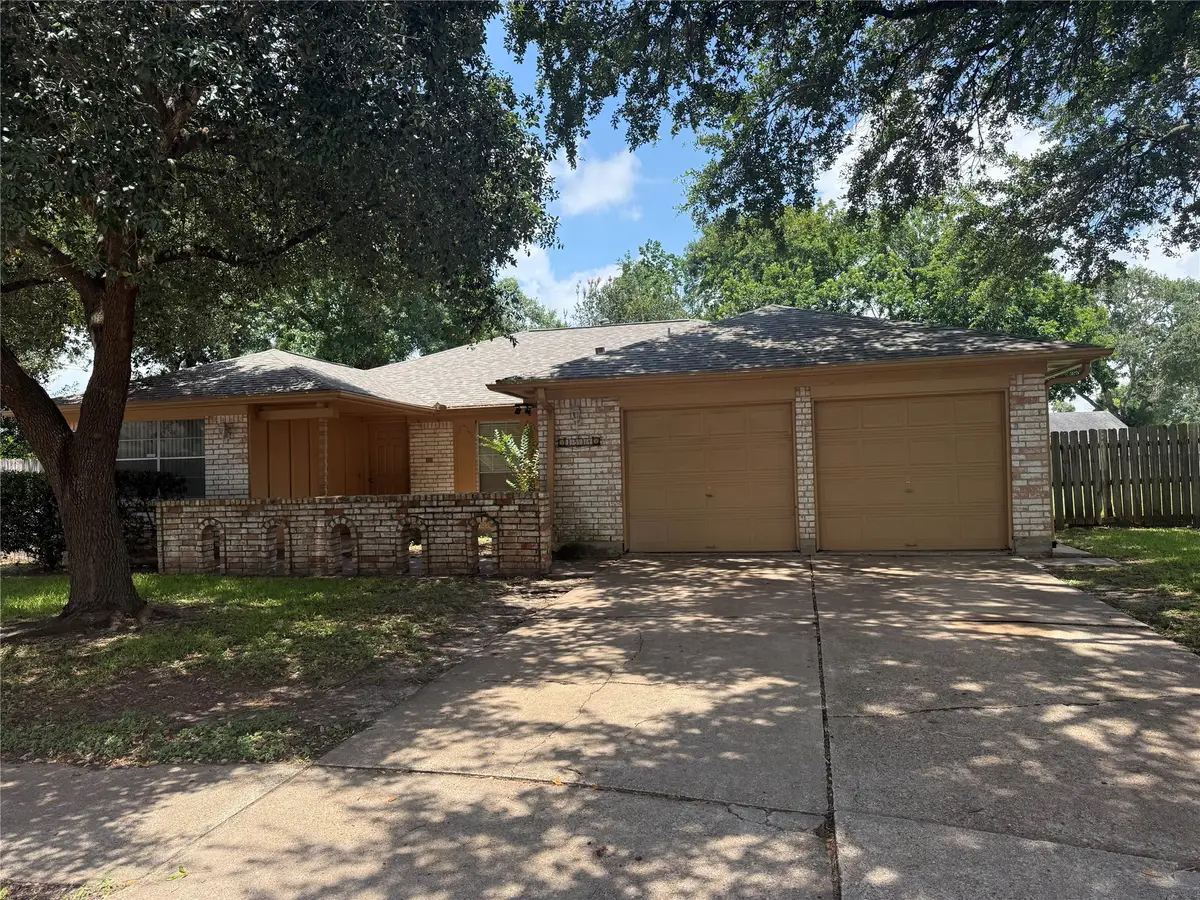 1534 Alderbrook Drive, Sugar Land, TX 77498 - #1