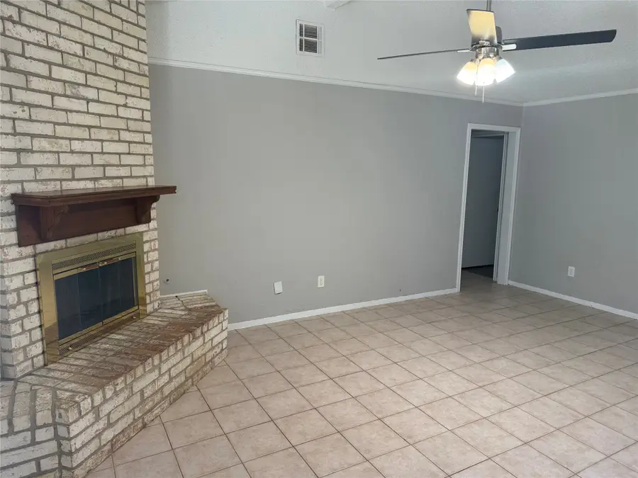 1534 Alderbrook Drive, Sugar Land, TX 77498 - #3