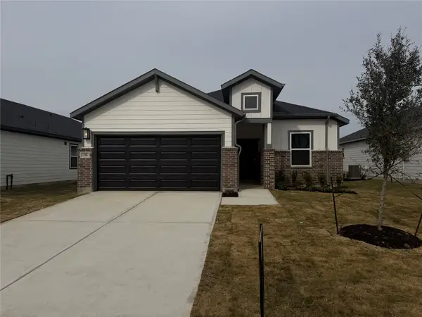 214 Rustic Alder Drive, Crosby, TX 77532