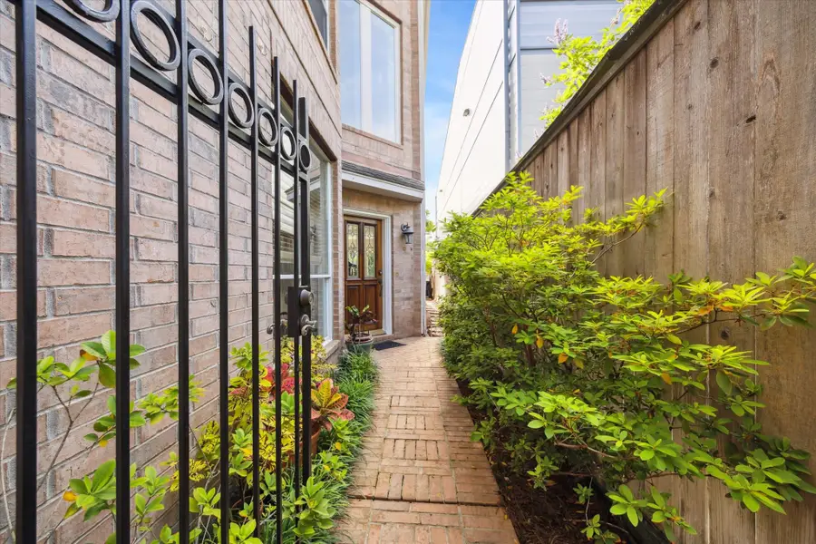 1202 Marconi Street, Houston, TX 77019 - #2