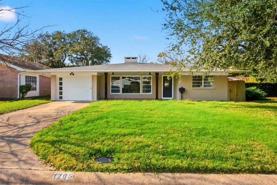1205 Marine Drive, Galveston, TX 77550 - #3
