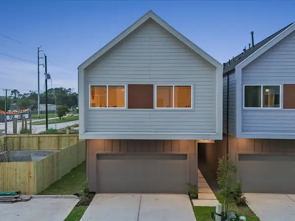 1019 Upside Wheatley Lane, Houston, TX 77091