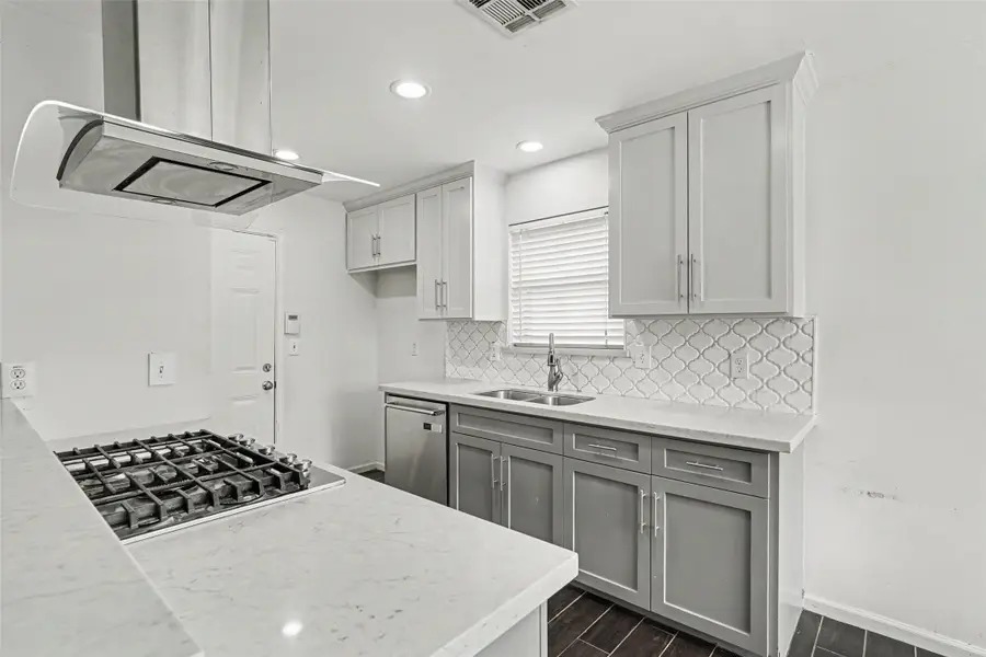 11607 Sagehurst Lane, Houston, TX 77089 - #2