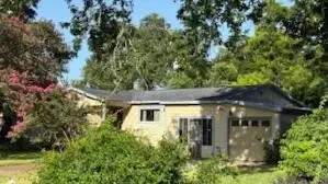 6734 E Bayou Drive, Hitchcock, TX 77563