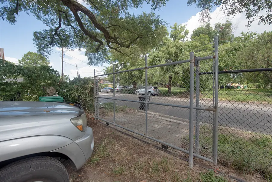 2802 Canfield Street, Houston, TX 77004 - #2