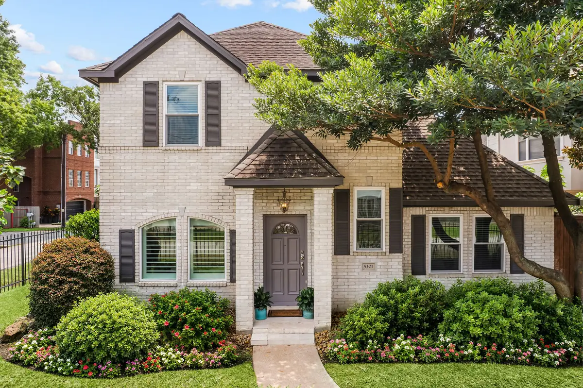 5301 Blossom Street, Houston, TX 77007 - #1