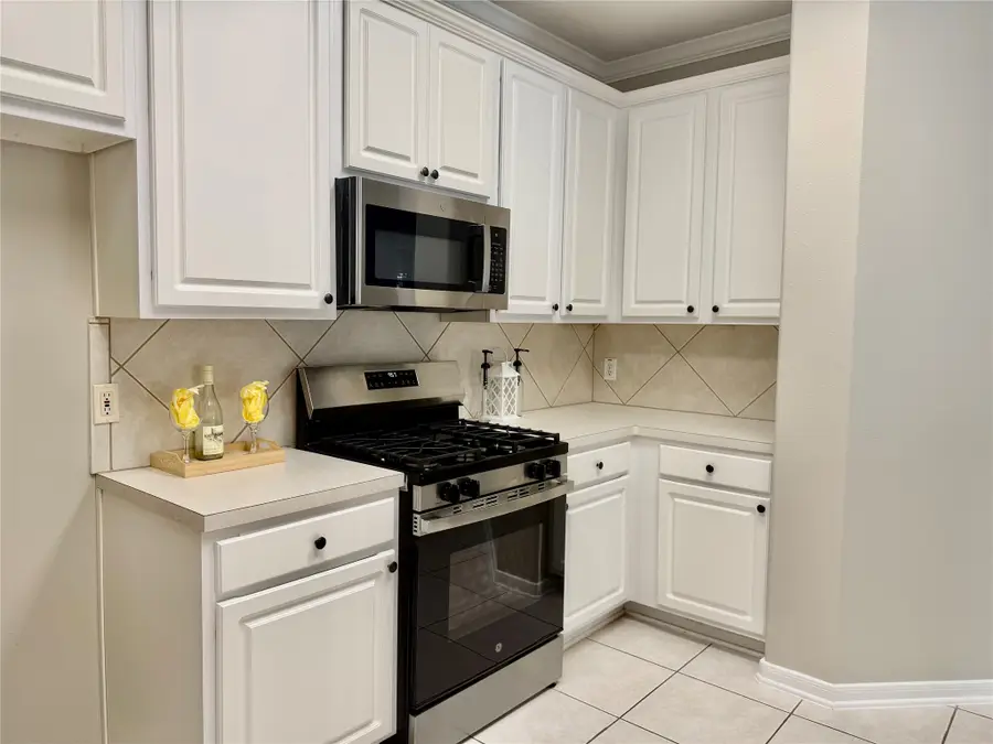 90 N Country Gate, Conroe, TX 77384 - #3