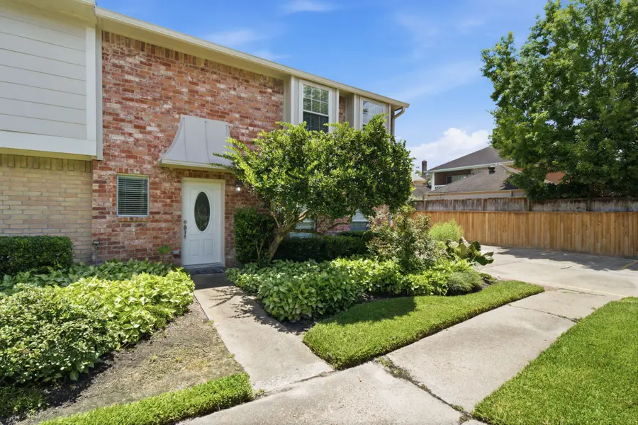 727 Bunker Hill Road #7, Houston, TX 77024 - #3
