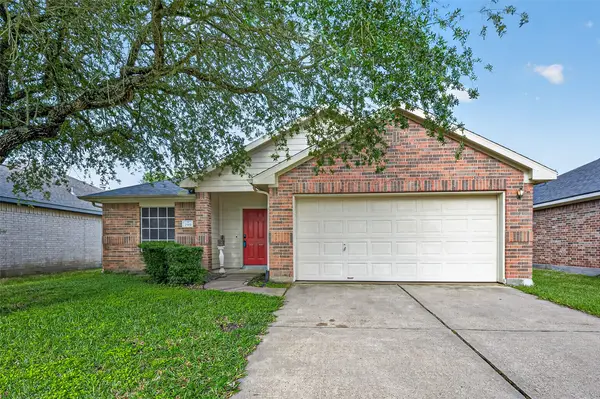 7919 Pelican Lane, Baytown, TX 77523