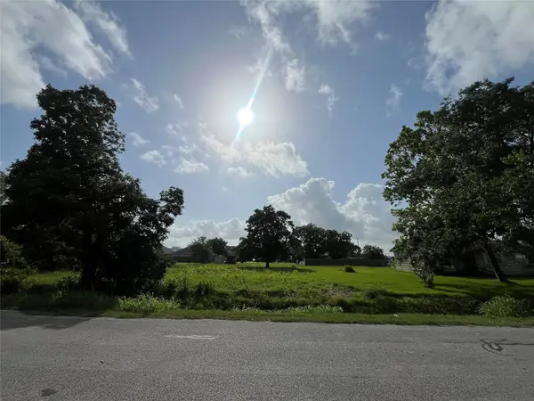 0 N 2nd Street, La Porte, TX 77571