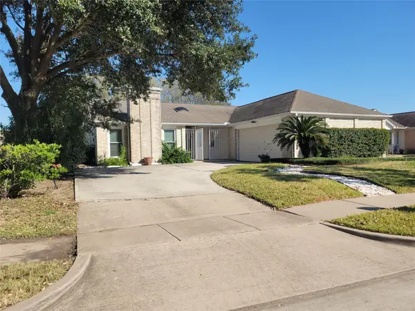 11630 Briar Rose Drive, Houston, TX 77077