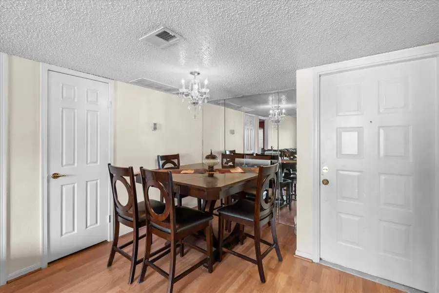 2830 S Bartell Drive #25, Houston, TX 77054 - Image #2