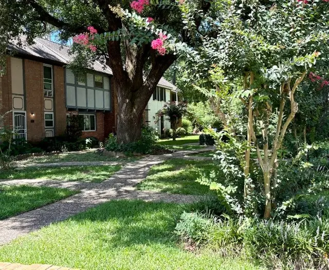 431 Sunset Drive #7, Dickinson, TX 77539 - Image #1