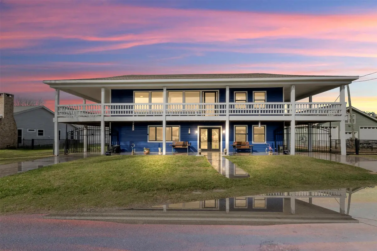 374 Harbor View Drive, Livingston, TX 77351 - Image #1