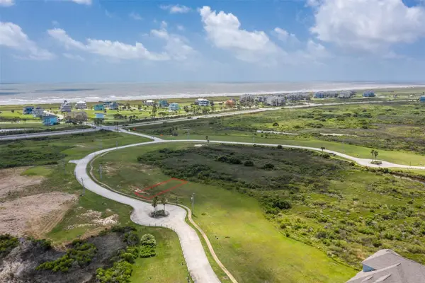 25802 Bay Breeze Drive, Galveston, TX 77554