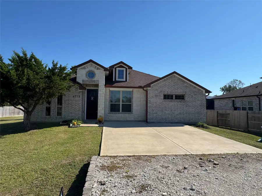 6713 Windhaven, Liverpool, TX 77577 - #2