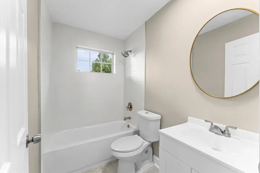 2202 Des Jardines Street, Houston, TX 77023 - Image #2