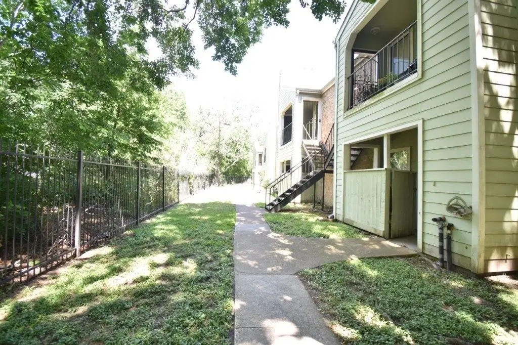 6602 Harbor Town Drive #605, Houston, TX 77036 - #1