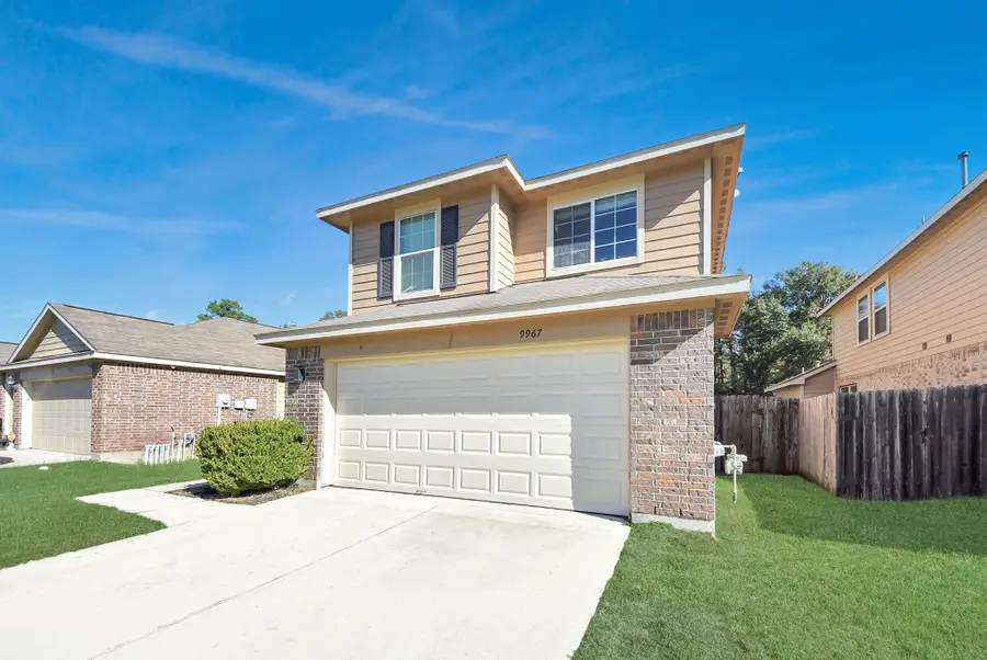 9967 Sterling Place Drive, Conroe, TX 77303 - Image #3