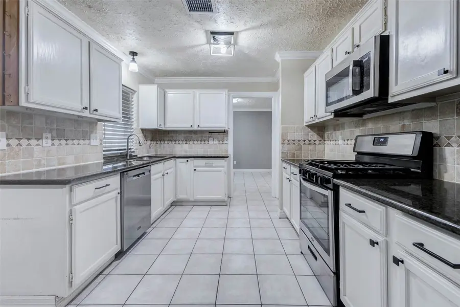 13614 Sablegrove Lane, Houston, TX 77014 - Image #2