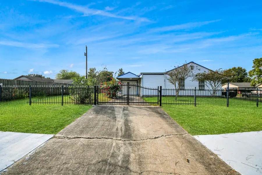3122 Fern Street, Pasadena, TX 77503 - Image #2