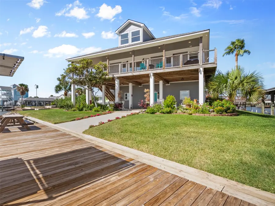 160 Tarpon Street, Bayou Vista, TX 77563 - Image #2