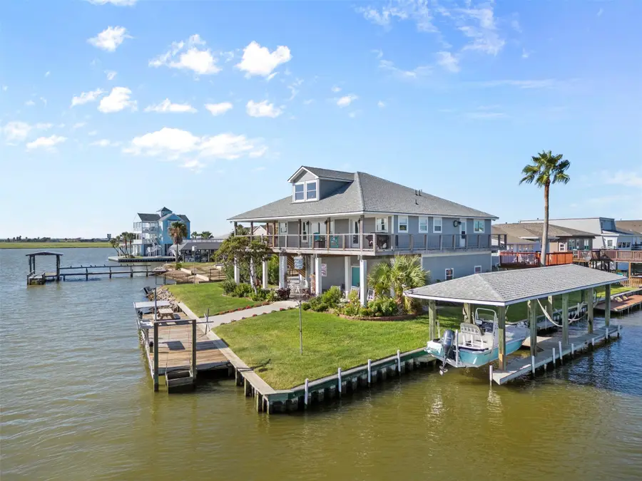 160 Tarpon Street, Bayou Vista, TX 77563 - Image #3