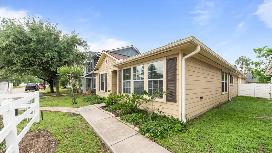 9906 Farrell Drive, Houston, TX 77070 - #3