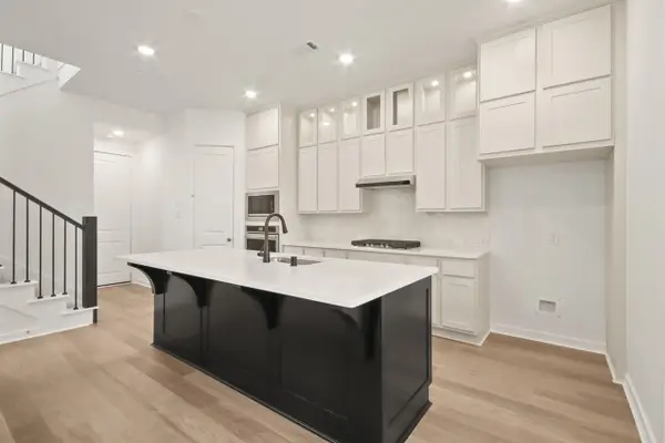 329 Fields Lane, Montgomery, TX 77316