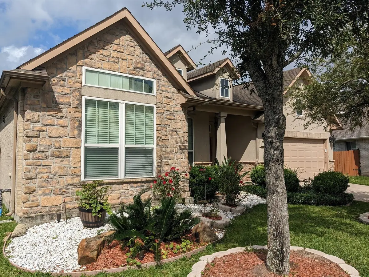 2714 White Falls Drive, Pearland, TX 77584 - Image #1
