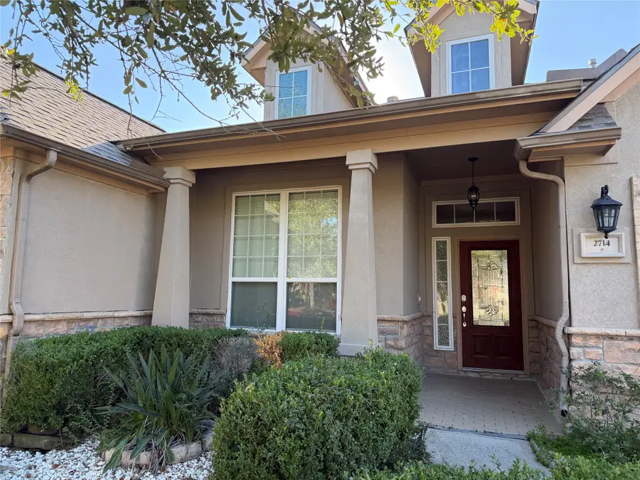 2714 White Falls Drive, Pearland, TX 77584 - Image #2