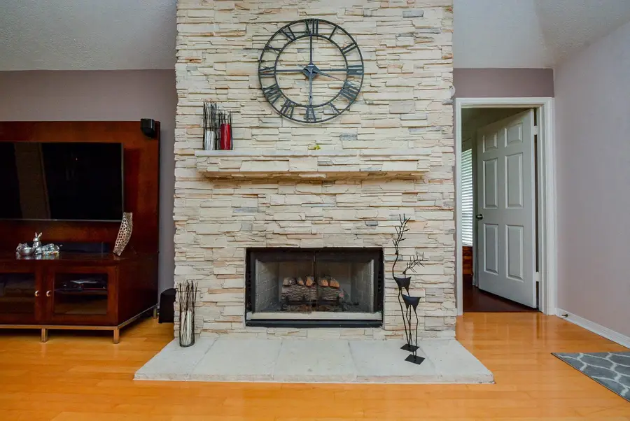 16107 Ember Hollow Circle, Sugar Land, TX 77498 - Image #3