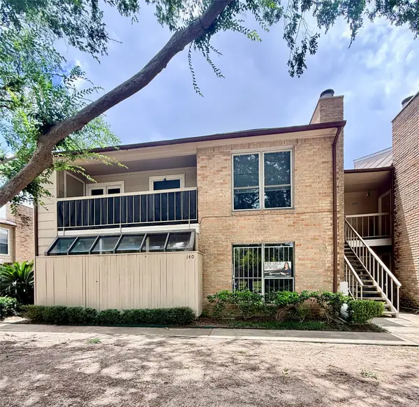 2110 Wilcrest Drive #140, Houston, TX 77042