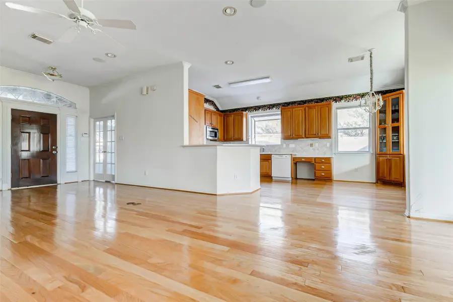 7903 S Wellington Court, Houston, TX 77055 - Image #3