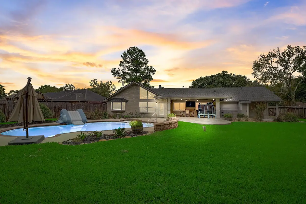 705 Balmoral Court, Friendswood, TX 77546 - #1
