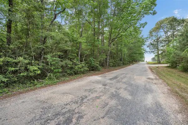 399 Pool Rd, Richards, TX 77873