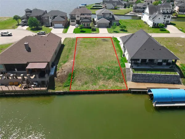 12546 St Louis Court, Willis, TX 77318