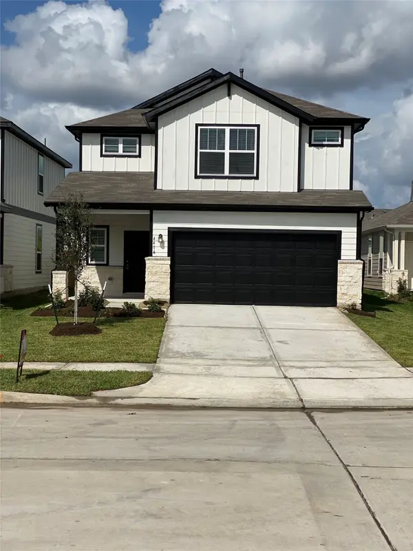 4414 Rushing Ridge Court, Houston, TX 77069