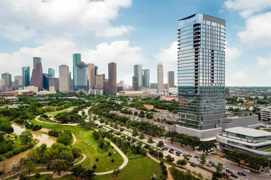1711 Allen Pkwy #1907, Houston, TX 77019 - #2