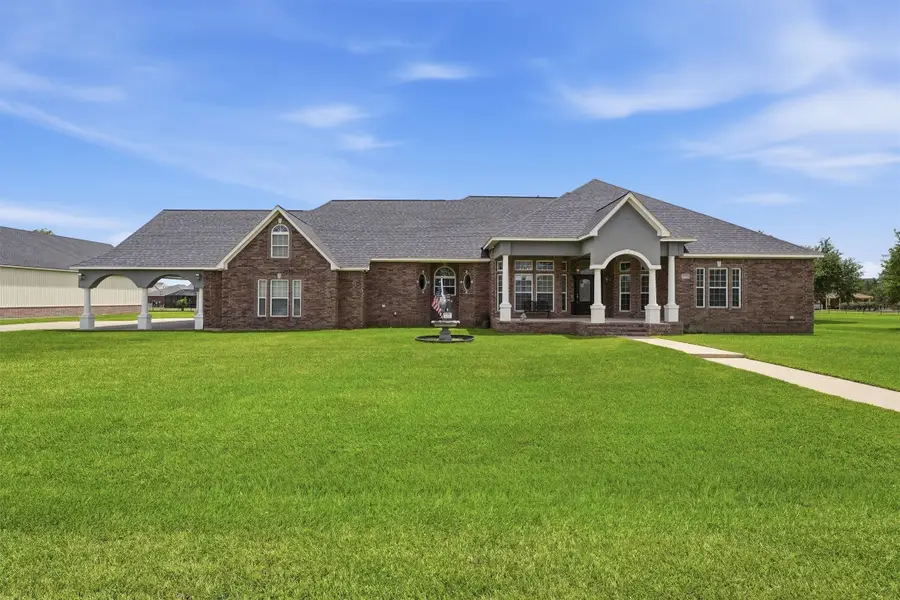 9018 Water Point Drive, Beach City, TX 77523 - #2