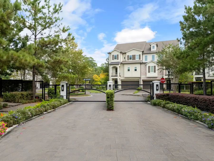 10 Nautical Terrace Way, The Woodlands, TX 77380 - #2