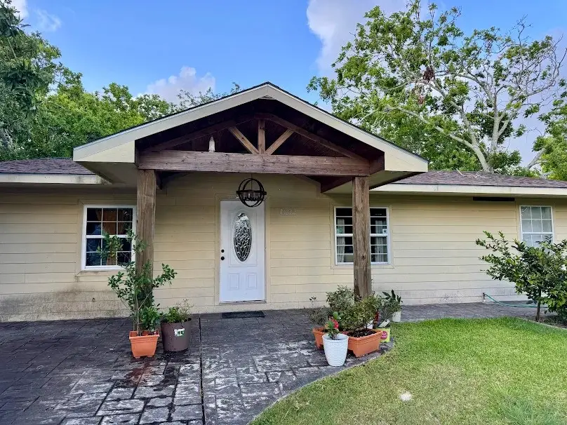 1022 W 10th Street, Freeport, TX 77541 - #2