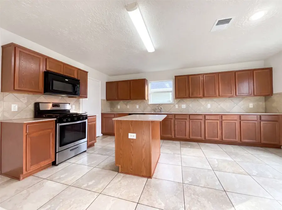 3335 Legends Wild Drive, Spring, TX 77386 - #2