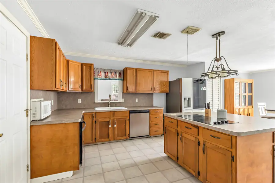 112 Lone Pine Drive, Huffman, TX 77336 - #2