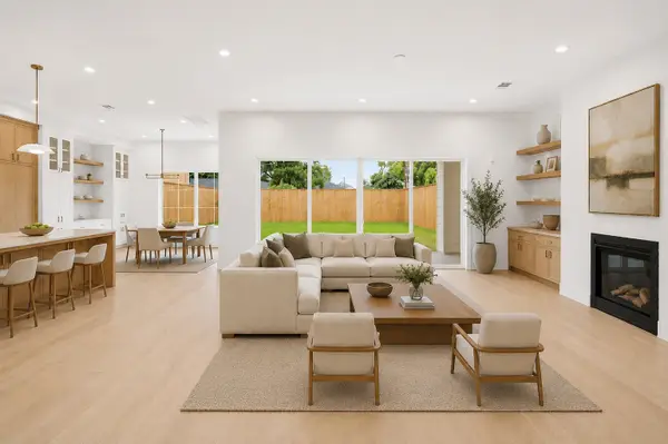 609 E 25th Street, Houston, TX 77008