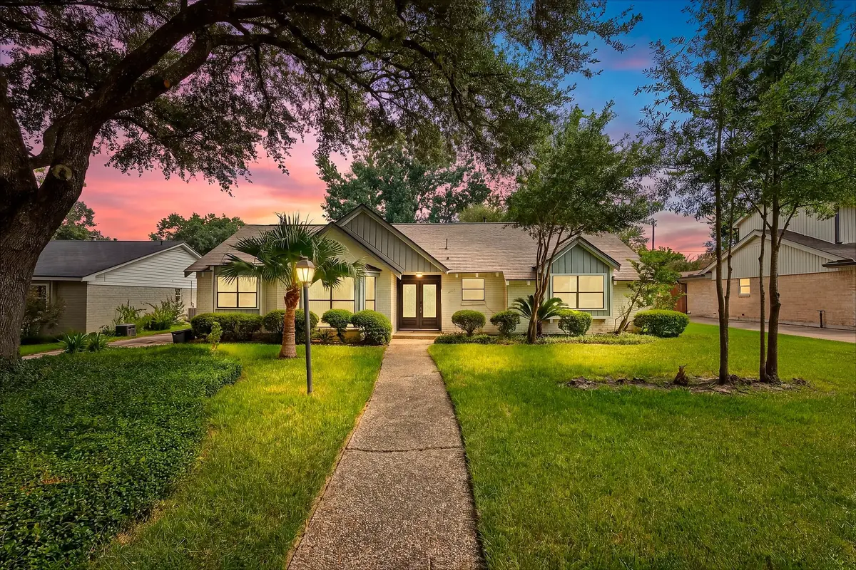 12523 Honeywood Trail, Houston, TX 77077 - #1