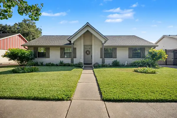 8515 Edgemoor Drive, Houston, TX 77036